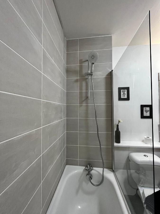 Superbe Appartement Confortable, Proche Centre Ville แรนส์ ภายนอก รูปภาพ